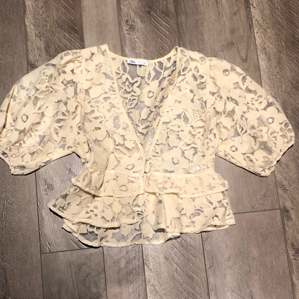 Zara puff sleeve top